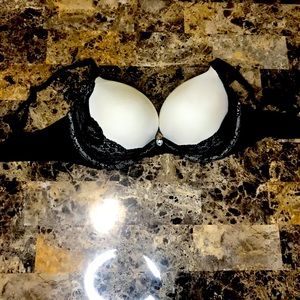 Victoria’s Secret Dream Angels Plunge Bra